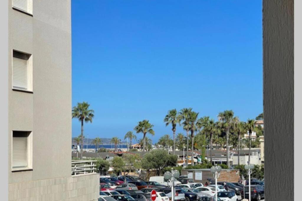 Confortable Appartement A Cavalaire-Sur-Mer Kültér fotó